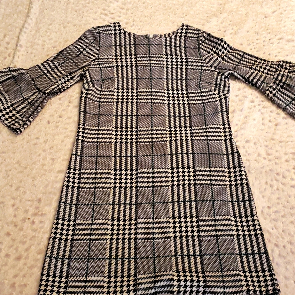 Violet b. Dress